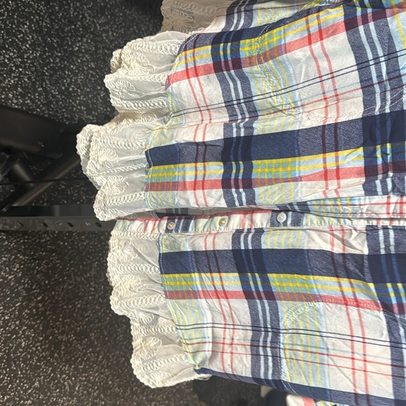 Umgee button up shirt size large with lace trim - Picture 3 of 6